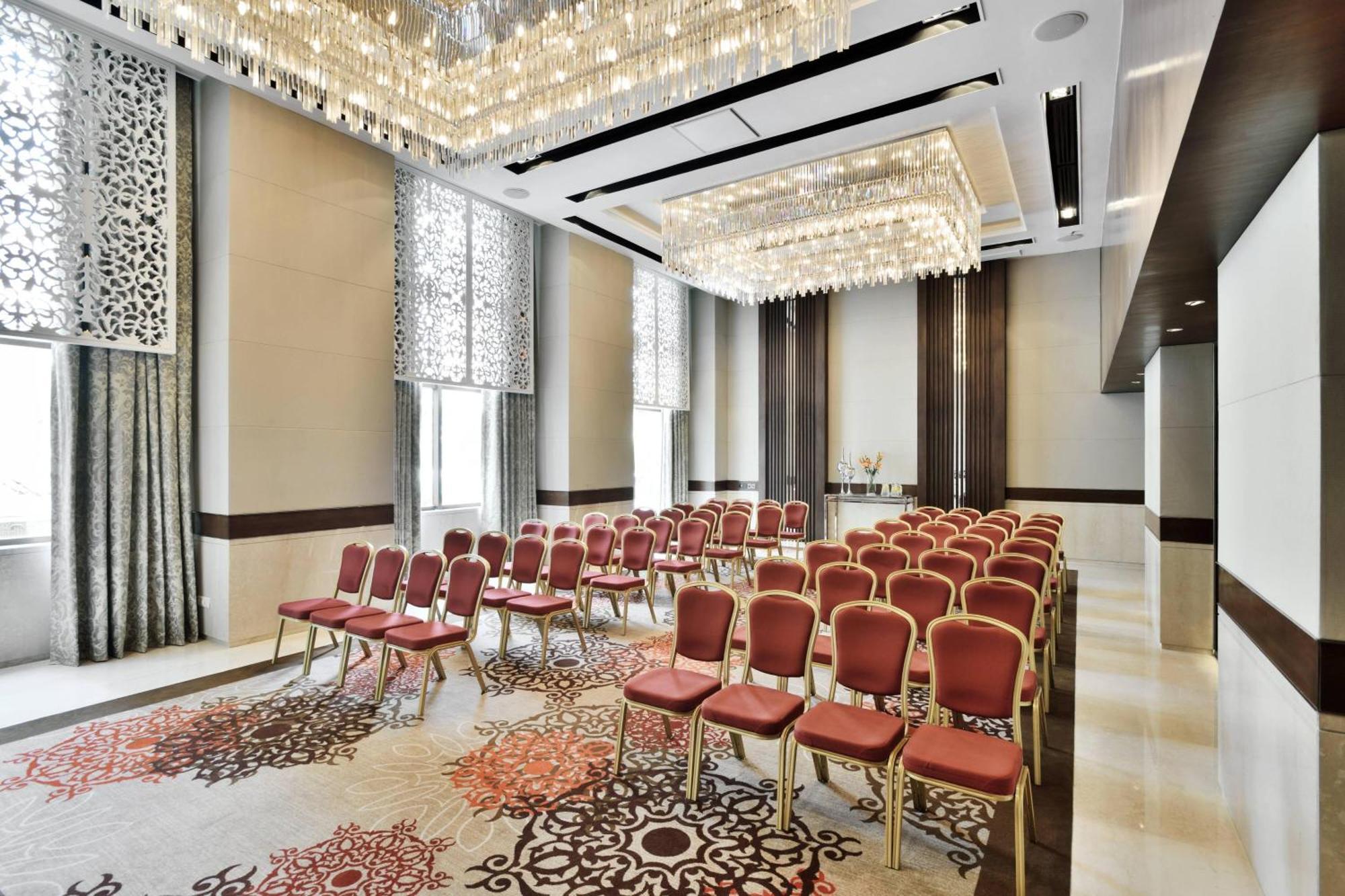 Courtyard By Marriott Agra Ξενοδοχείο Εξωτερικό φωτογραφία Meeting room